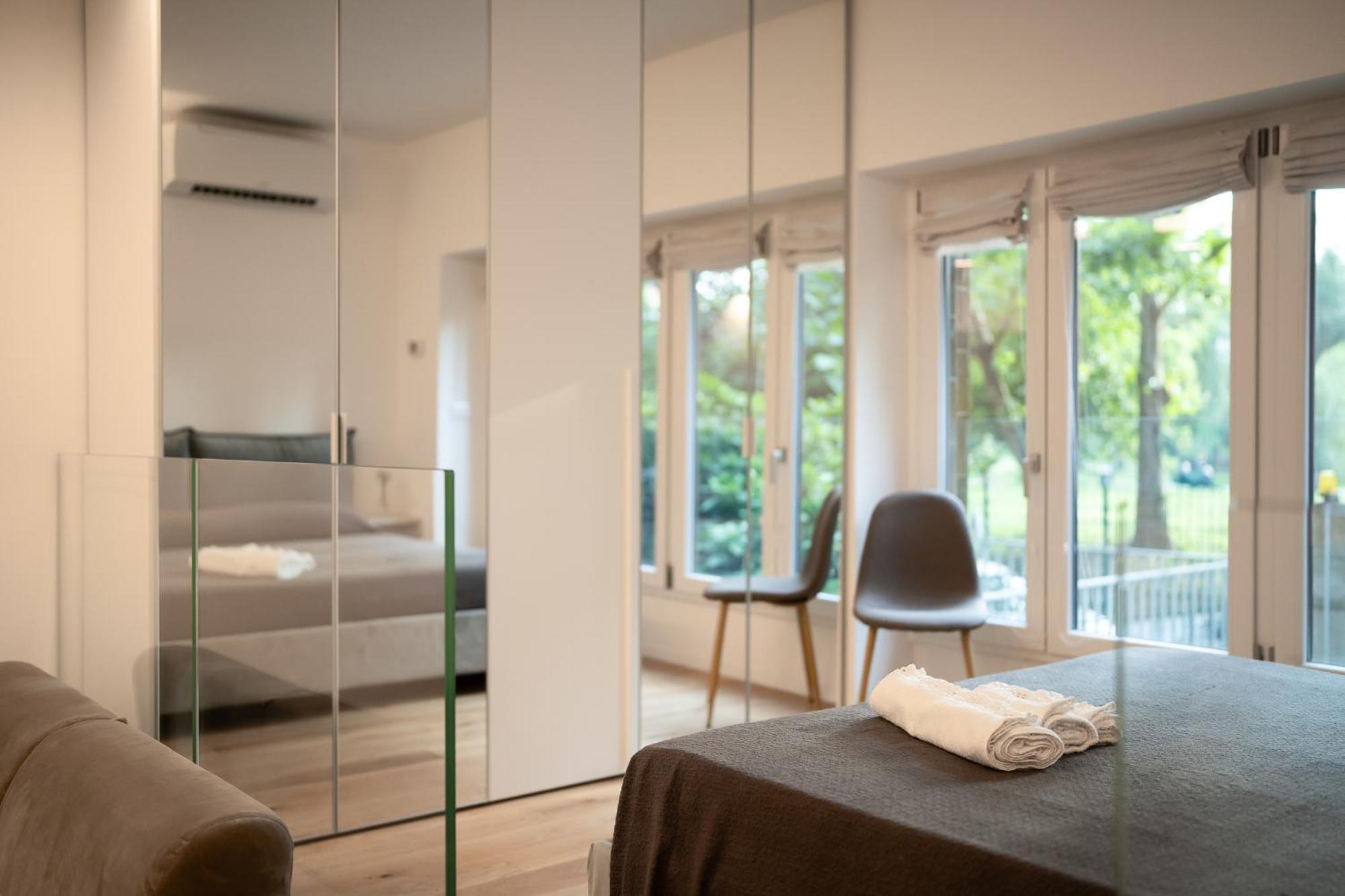 Appartamento In Centro Vista Parco - Biancospino Apartments มิลาน ภายนอก รูปภาพ